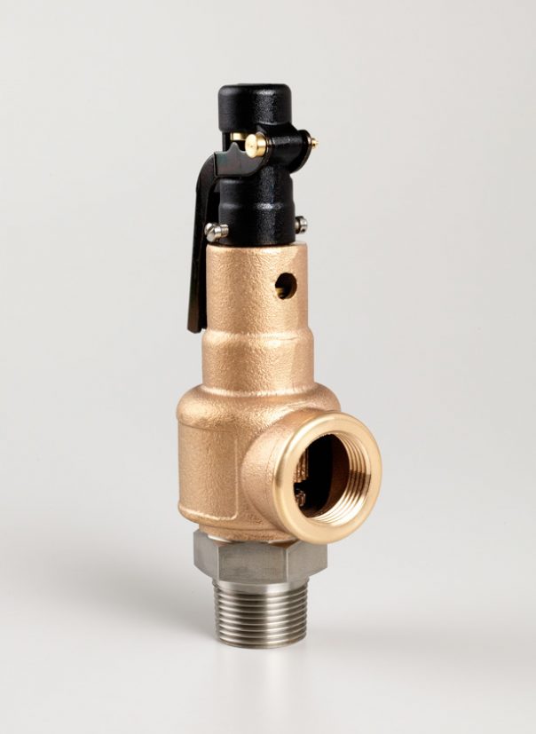 375 psi D Orifice ASME Section VIII Air/Gas Buna-N Disc Kingston Valves 710D45N1K1-375 Model 710 Safety Valve Brass Body and Trim Open Lever 1/2 Inlet x 3/4 Outlet 